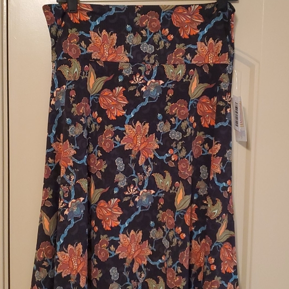 LuLaRoe Azure Skirt - Picture 1 of 3